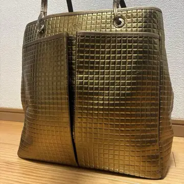 안야 힌드마치 스퀘어 퀼팅 가죽 토트백 대용량