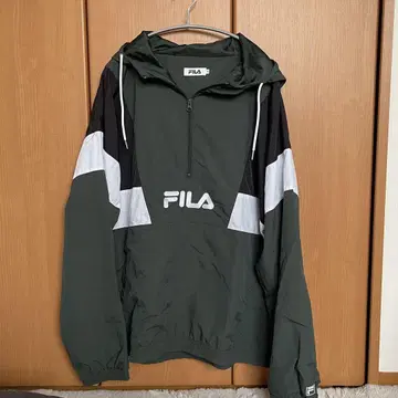 FILA 후드 부착 하프 지퍼 나일론 자켓 다크 그린