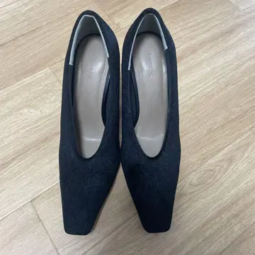 anuans 펌프스 블랙