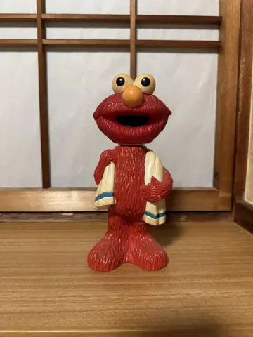 엘모 피규어