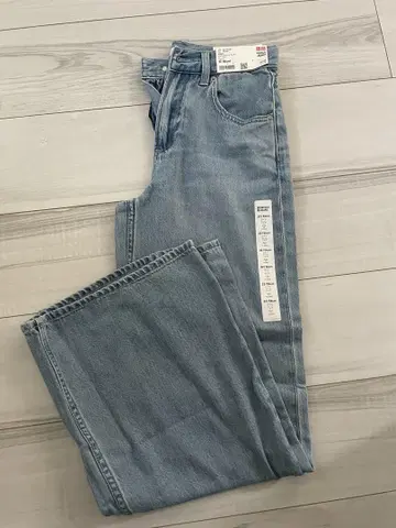 UNIQLO 플레어 데님 22 (56cm) 블루