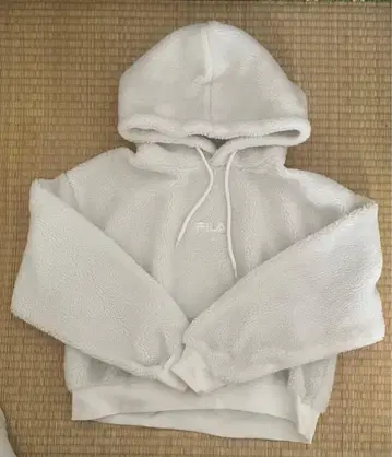 FILA 복슬복슬 후드티