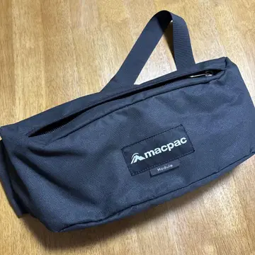 macpac Module 블랙 바디백