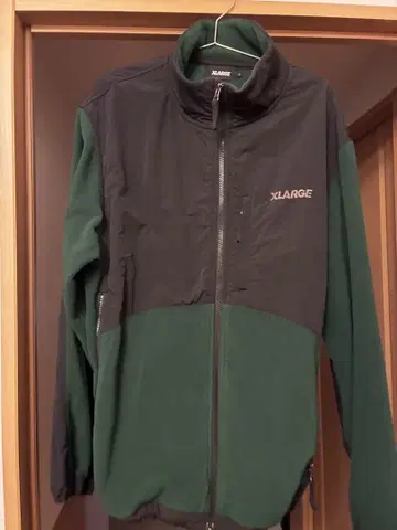 XLARGE 플리스 자켓 L 사이즈 블랙 그린