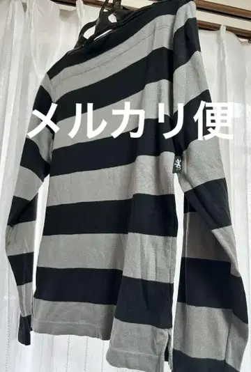 [ 에네스베 ] 0 사이즈 블랙과 그레이 스트라이프 긴팔 티셔츠