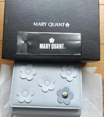 MARY QUANT 꽃 모티브 후리 데이지 패치 3단 폴더형 지갑