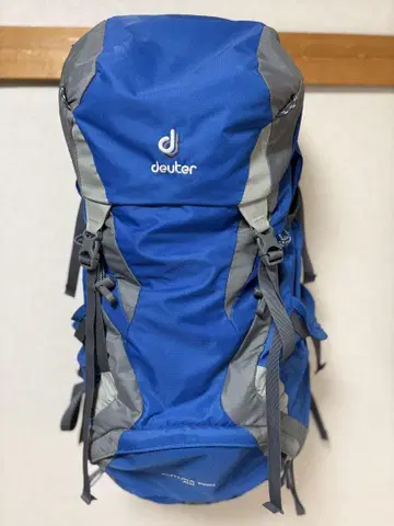 deuter Aircomfort Vario 7 중형 백팩