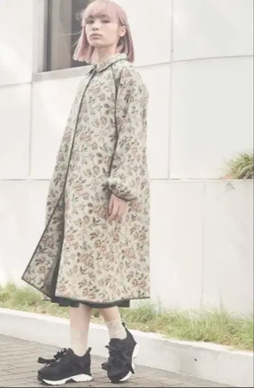 메리제니 꽃무늬 고블랑 롱 코트