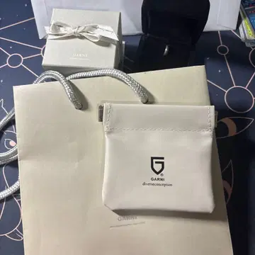 GARNI 실버 귀걸이 왼쪽용