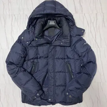 XL 사이즈 새상품급 TATRAS BOESIO 다운 자켓 네이비 후드