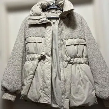 새상품 H&M 베이지 보아 자켓 XS ZARA S M
