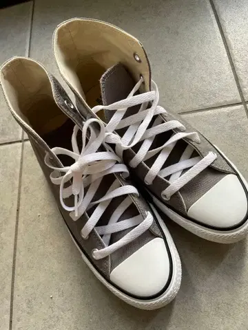 CONVERSE 그레이 하이컷 스니커즈