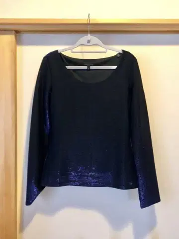 Armani Exchange 네이비 긴팔 T셔츠 M