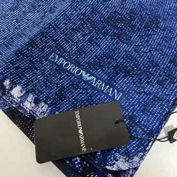 [ 미사용 새상품 ] EMPORIO ARMANI 스톨 블루