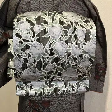 만들어진 오비, 이부식 오타이코, 장미, 리메이크