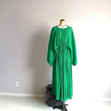 그린 긴팔 원피스 ZARA