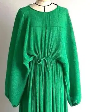 그린 긴팔 원피스 ZARA