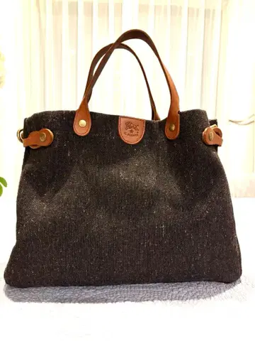 일비종떼 토트백 숄더는 포함되어 있지 않습니다