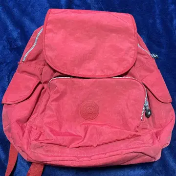 Kipling 빨간색 플랩 백팩