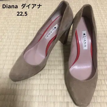 다이애나 베이지 스웨이드 펌프스 하이힐