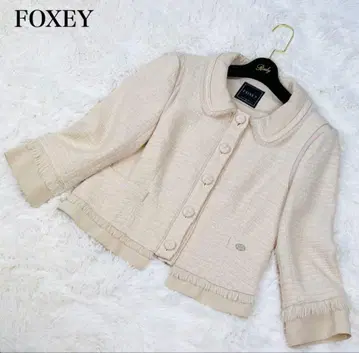 새상품급 FOXEY 베이지 트위드 가디건