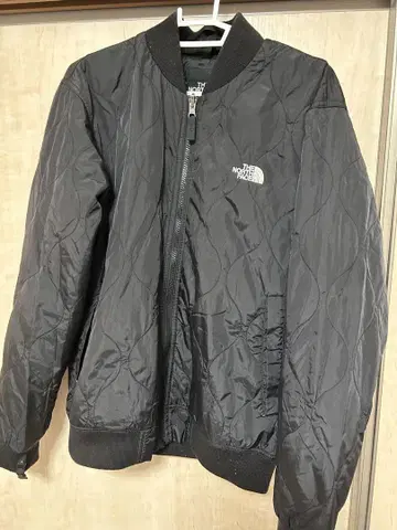 THE NORTH FACE 블랙 MA-1 자켓