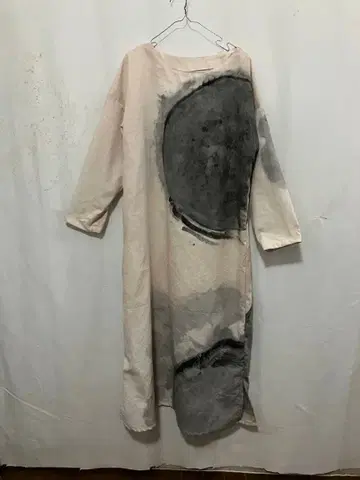 총연 손글씨 롱 원피스