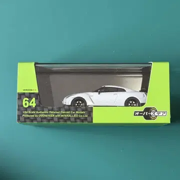 오버스 테아 GT-R NISMO 2014 화이트 1/64 미개봉