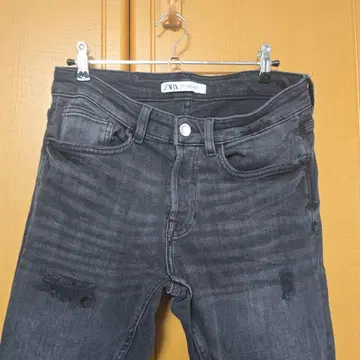 ZARA 다크 그레이 스키니 데님