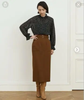미사용 새상품 ANAYI 울 카르제 아웃 포켓 스커트