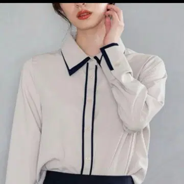 [ Andemiu ] 하이넥 칼라 블라우스 안데뮤