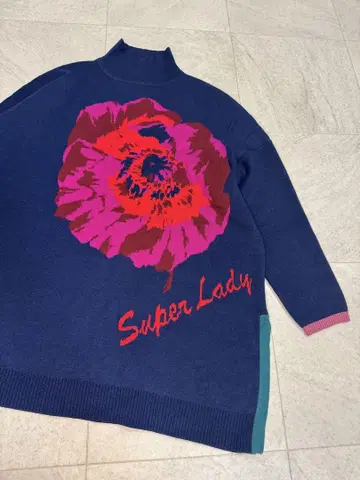 시착만 한 상품 SUPER LADY 야마모토 간사이 꽃무늬 니트 튜닉