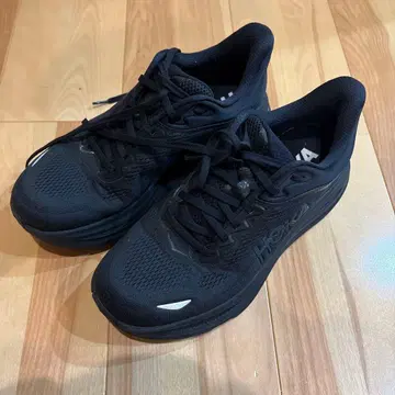 호카 오네오네 스니커즈 US 9 블랙 본다이9 와이드
