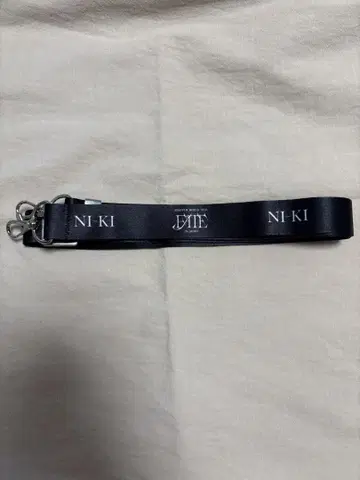 ENHYPEN 니키 FATE 숄더 스트랩