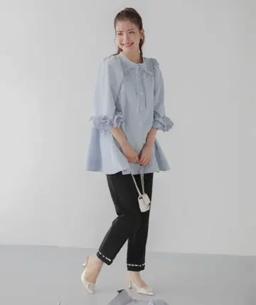 fit more 상의 프릴 슬리브 블라우스