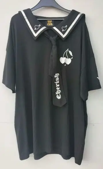 리슨 플레이버 넥타이 부착 세일러 원피스 고스로리 펑크