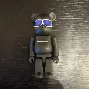 사카낙션 sakanaction 베어브릭