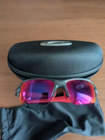 Oakley FLAK 2.0