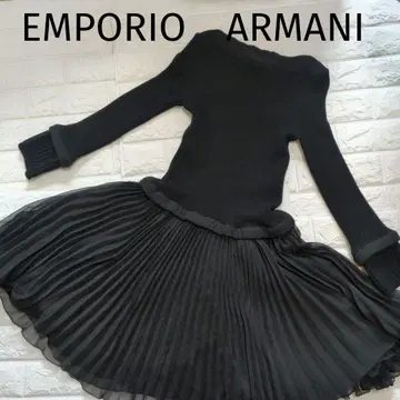 EMPORIOARMANI 블랙 니트 플리츠 원피스 아르마니