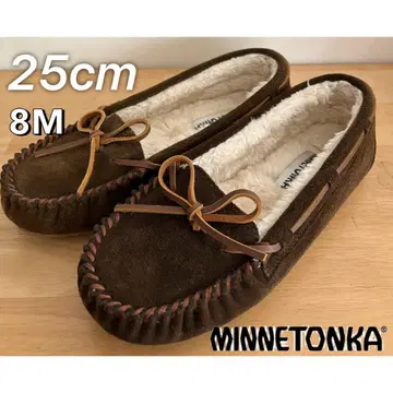 새상품급 미네통카 모카신 25.0cm 브라운 초콜릿 보아 정품