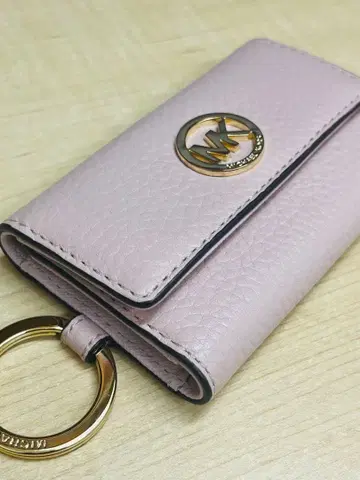 마이클코어스 키케이스 핑크 MK 로고