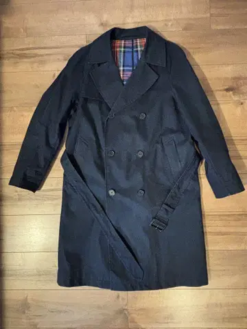 UNIQLO x JW ANDERSON 트렌치코트