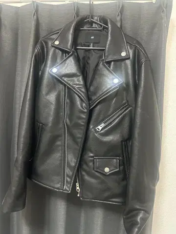 H&M 블랙 합성 피혁 라이더 자켓