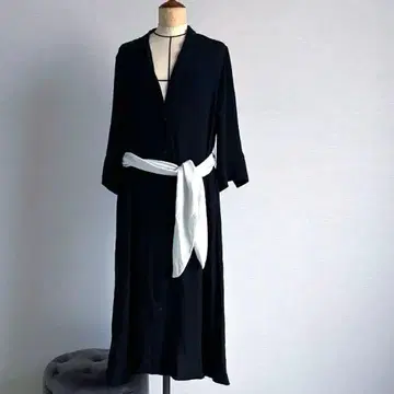 블랙 롱 원피스 허리 리본 포함 ZARA