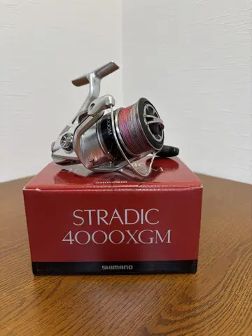 SHIMANO STRADIC 4000XGM 스피닝 릴