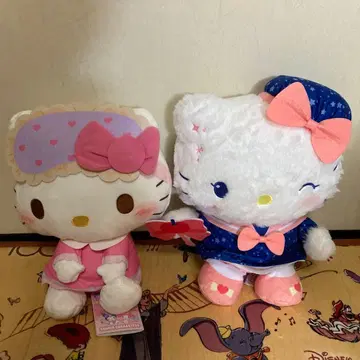 헬로키티 봉제 인형 세트