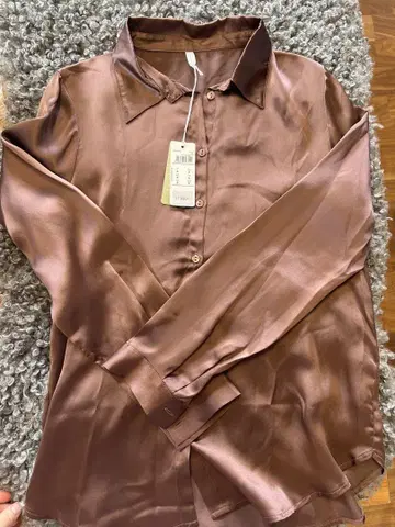 인티미시미 브라운 실크 셔츠