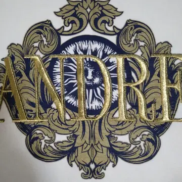 ANDRE 스테디셀러 트레이닝복 자수 로고