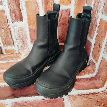 SNIDEL x emmi 콜라보 (36) 사이드 고어 부츠 비브람 블랙