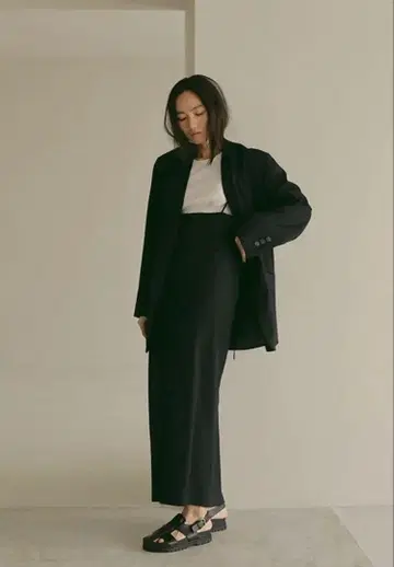 ETRE TOKYO 2WAY 실루엣 노카라 자켓